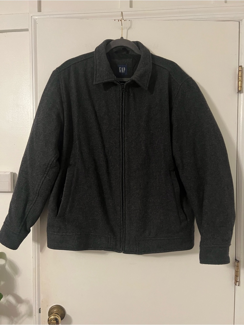 GAP Men's Dark Charcoal Zip-Up coat jacket size L